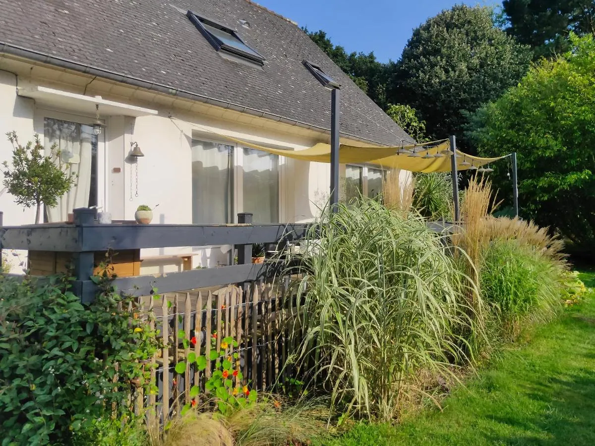 Chambres D'Hotes Et Gite D'Etape Avel Glaz Morlaix Bed & Breakfast